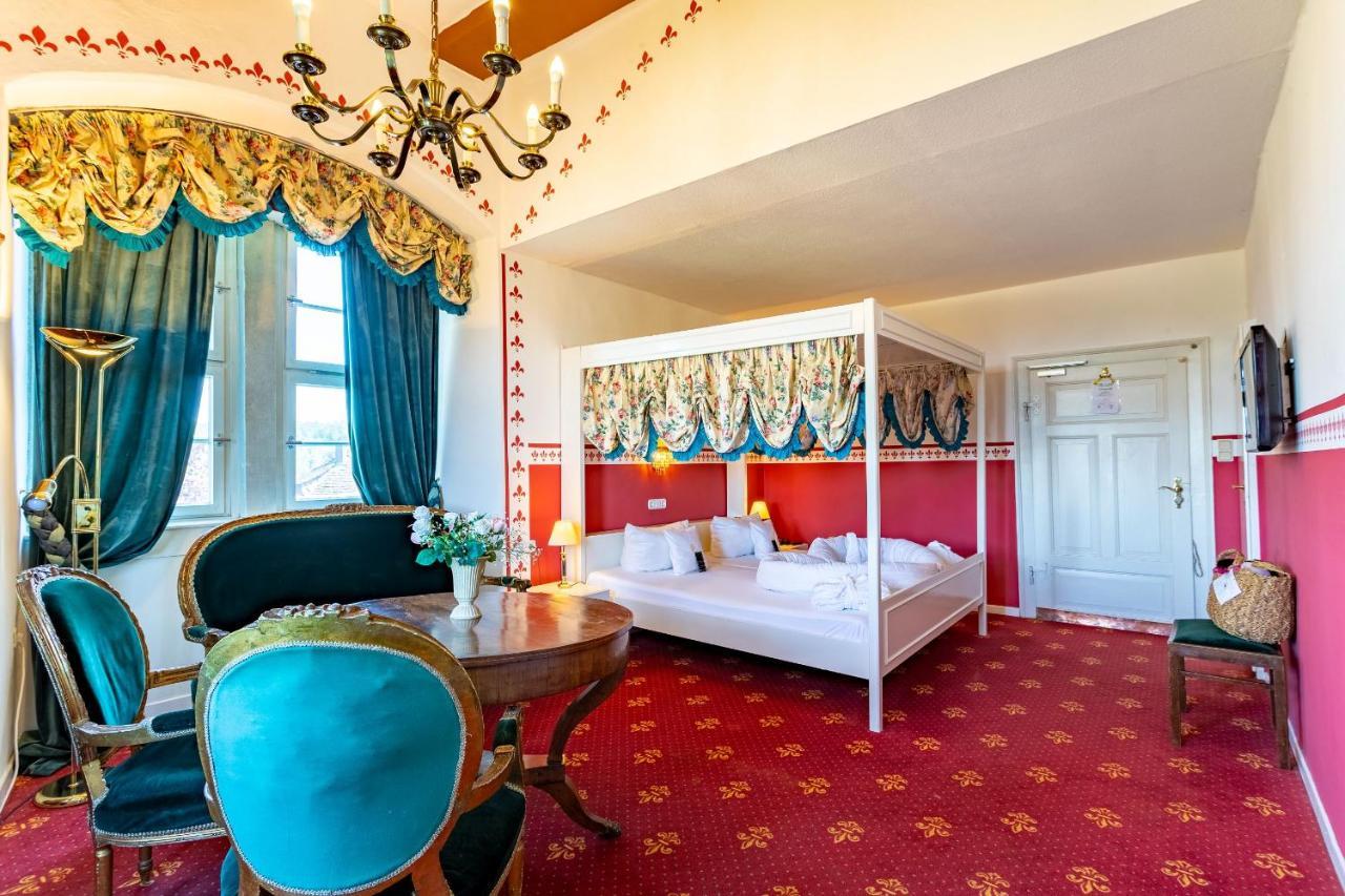 Hotel Burg Trendelburg Eksteriør bilde