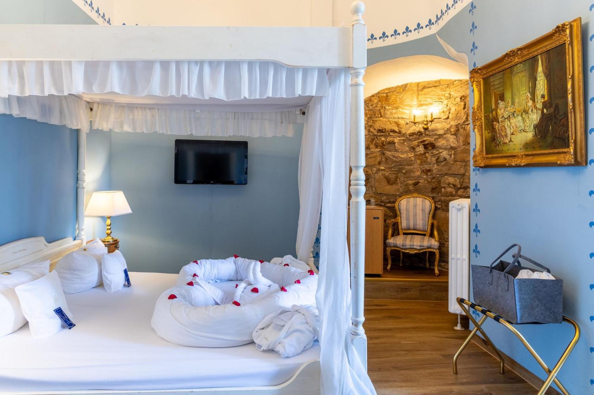 Hotel Burg Trendelburg Eksteriør bilde
