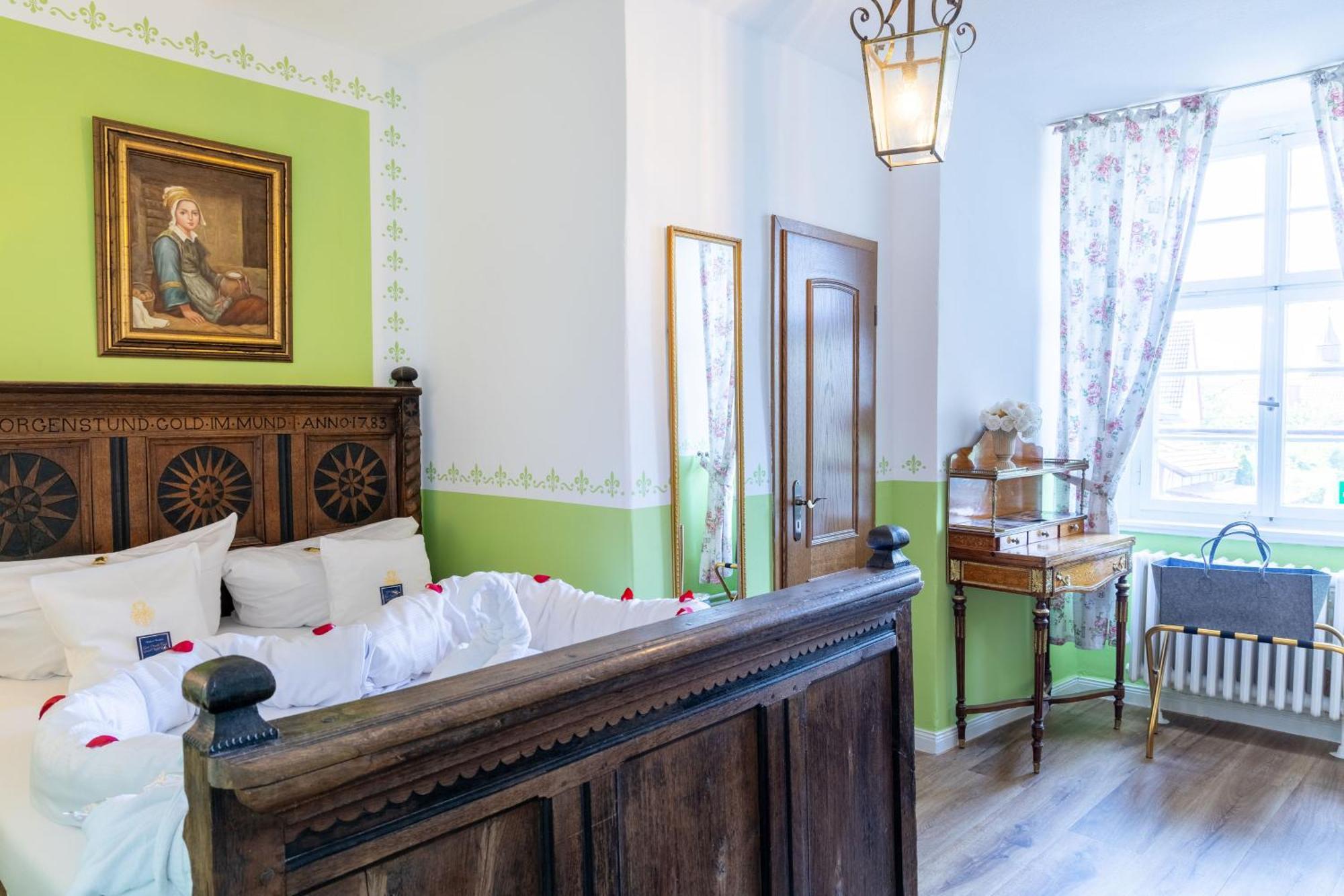 Hotel Burg Trendelburg Eksteriør bilde